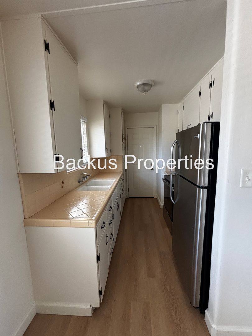 Apartment for rent at 225 W Alisal St, Salinas, CA 93901