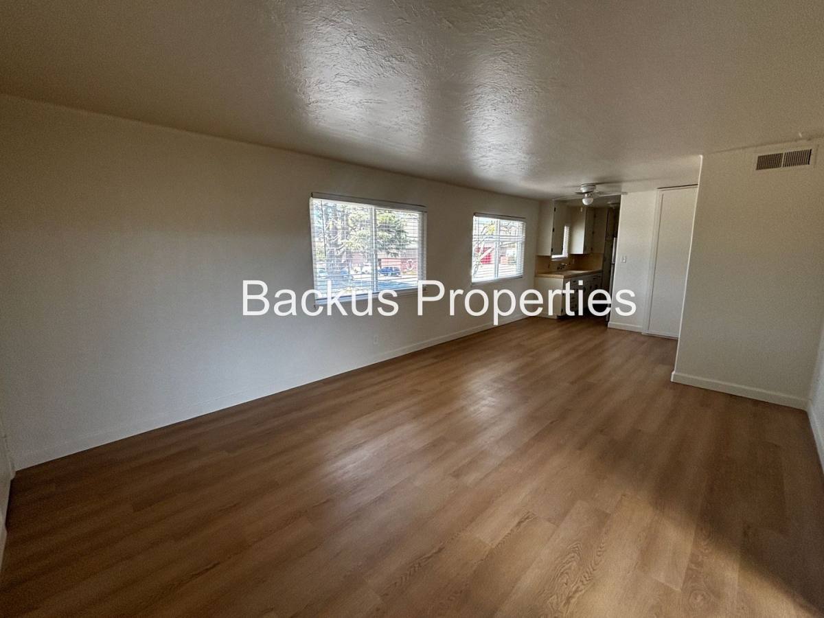 Apartment for rent at 225 W Alisal St, Salinas, CA 93901