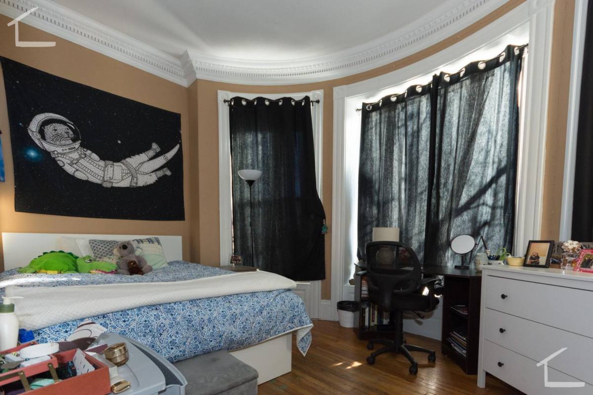 Apartment for rent at 8 Bay State Rd #1A, Boston, MA 02215