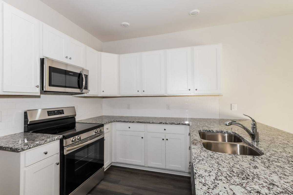 Townhouse for rent at 313 Parkington Lane #A, Calabash, NC 28467