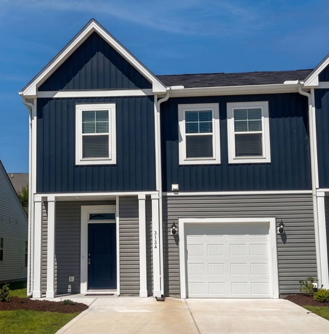 Townhouse for rent at 313 Parkington Lane #A, Calabash, NC 28467