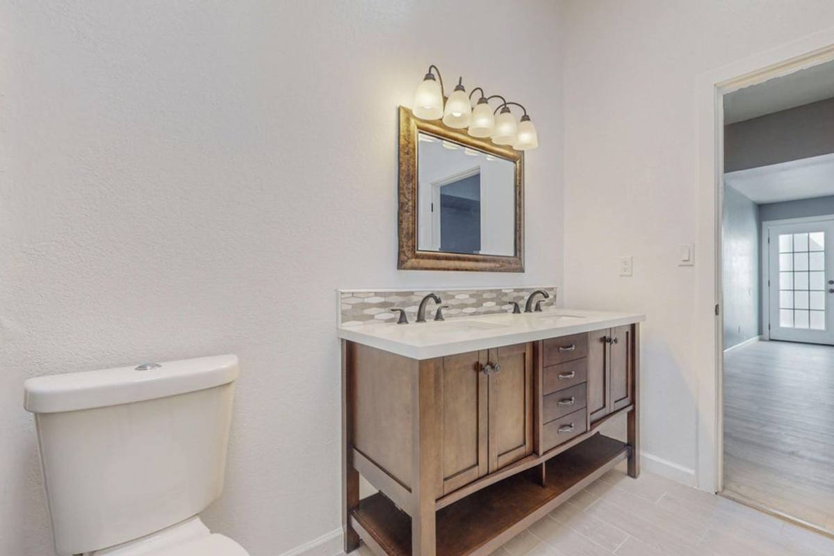 House for rent at 5228 Saratoga Court NW, Albuquerque, NM 87120