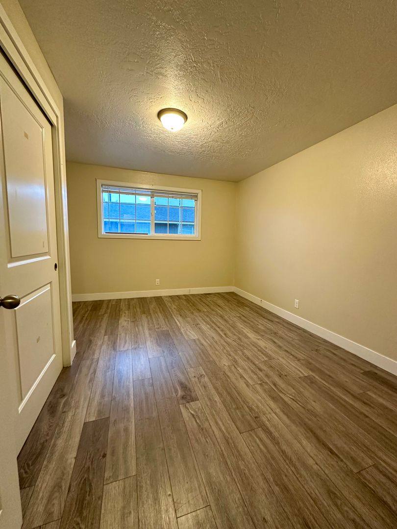 Apartment for rent at 525 NW 9th St, Prineville, OR 97754