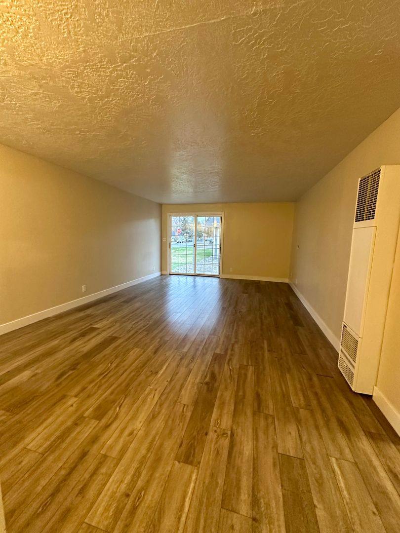 Apartment for rent at 525 NW 9th St, Prineville, OR 97754