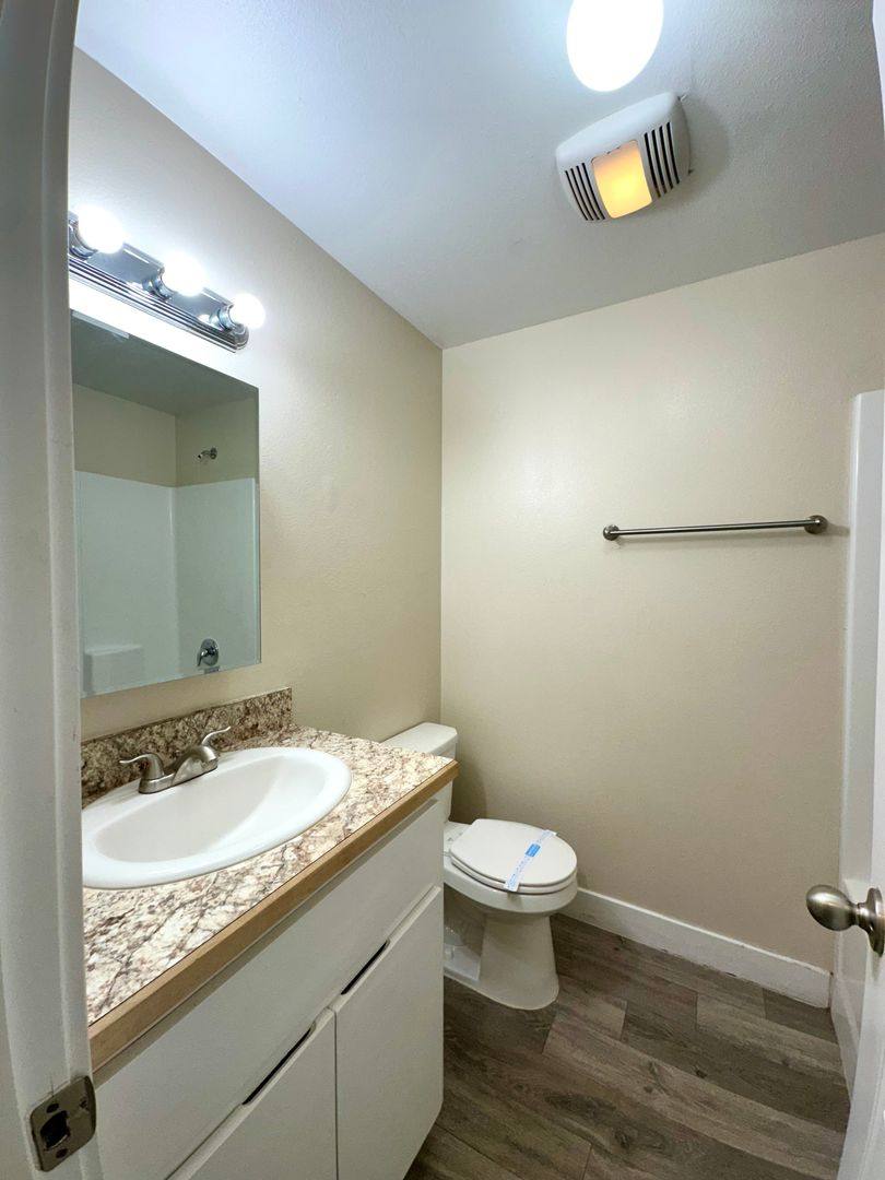Apartment for rent at 525 NW 9th St, Prineville, OR 97754