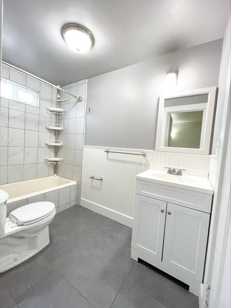 Apartment for rent at 2801 H St, Sacramento, CA 95816