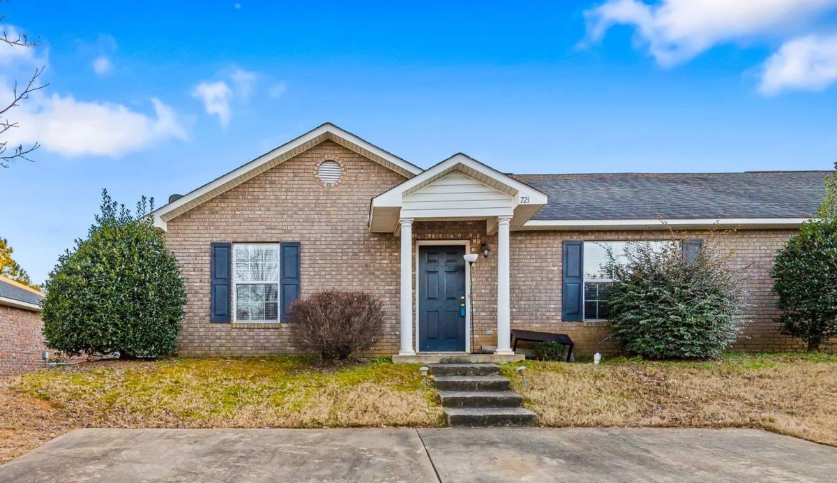 House for rent at 749 Yeager Lane, Auburn, AL 36830