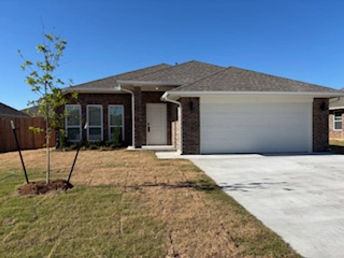 House for rent at 1042 SE 16th Terrace, Newcastle, OK 73065