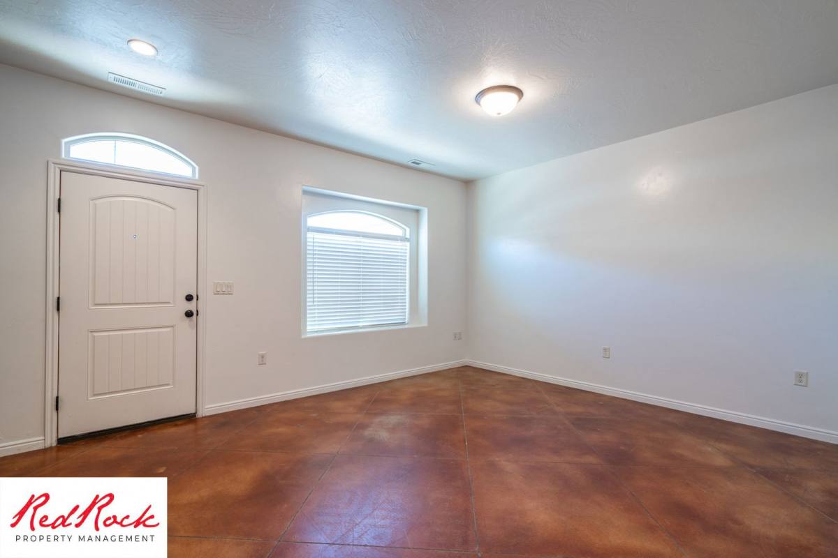 Townhouse for rent at 2075 S Sir Monte Dr, Saint George, UT 84770