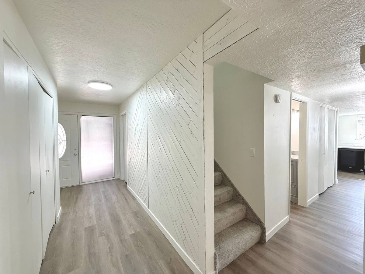 Townhouse for rent at 3053 Branch Dr, Salt Lake City, UT 84117