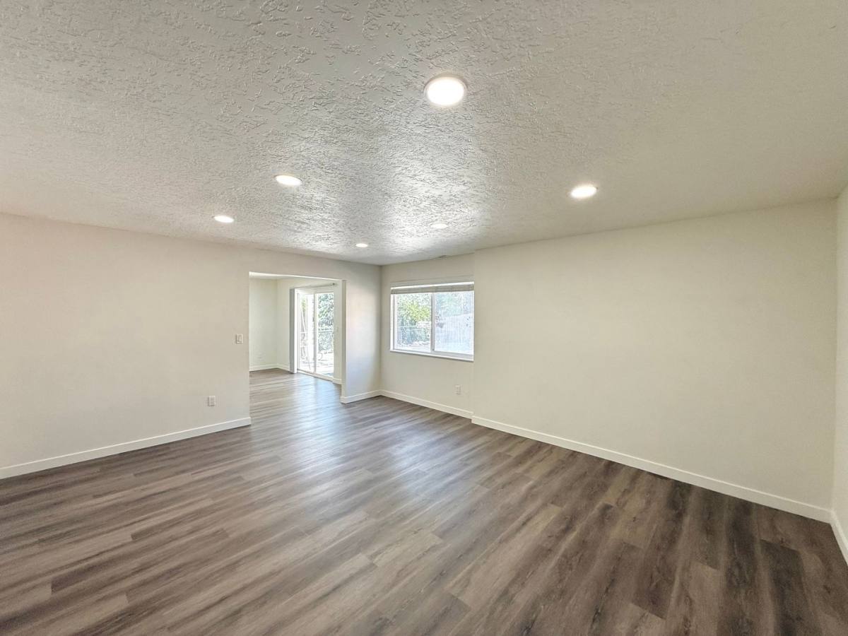 Townhouse for rent at 3053 Branch Dr, Salt Lake City, UT 84117