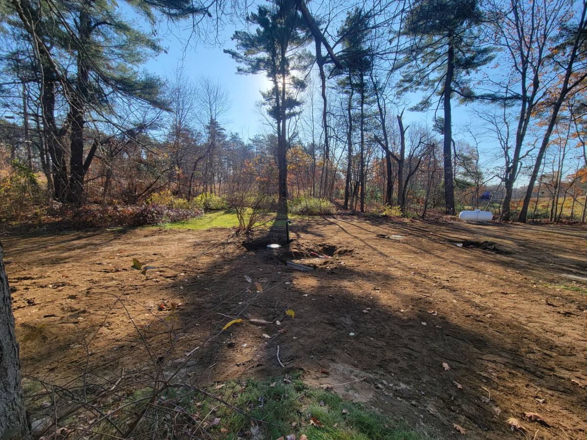 Apartment for rent at 2 Main St, Kingston, NH 03848