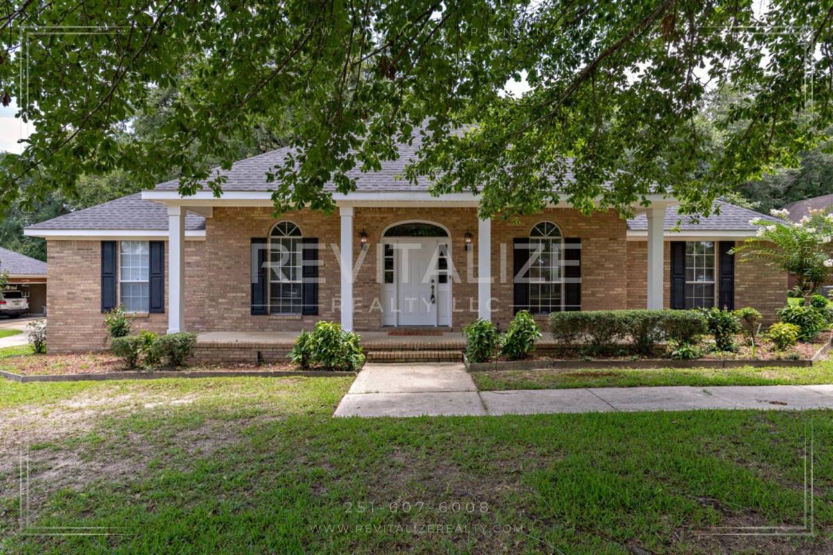 House for rent at 3764 Branch Dr, Semmes, AL 36575