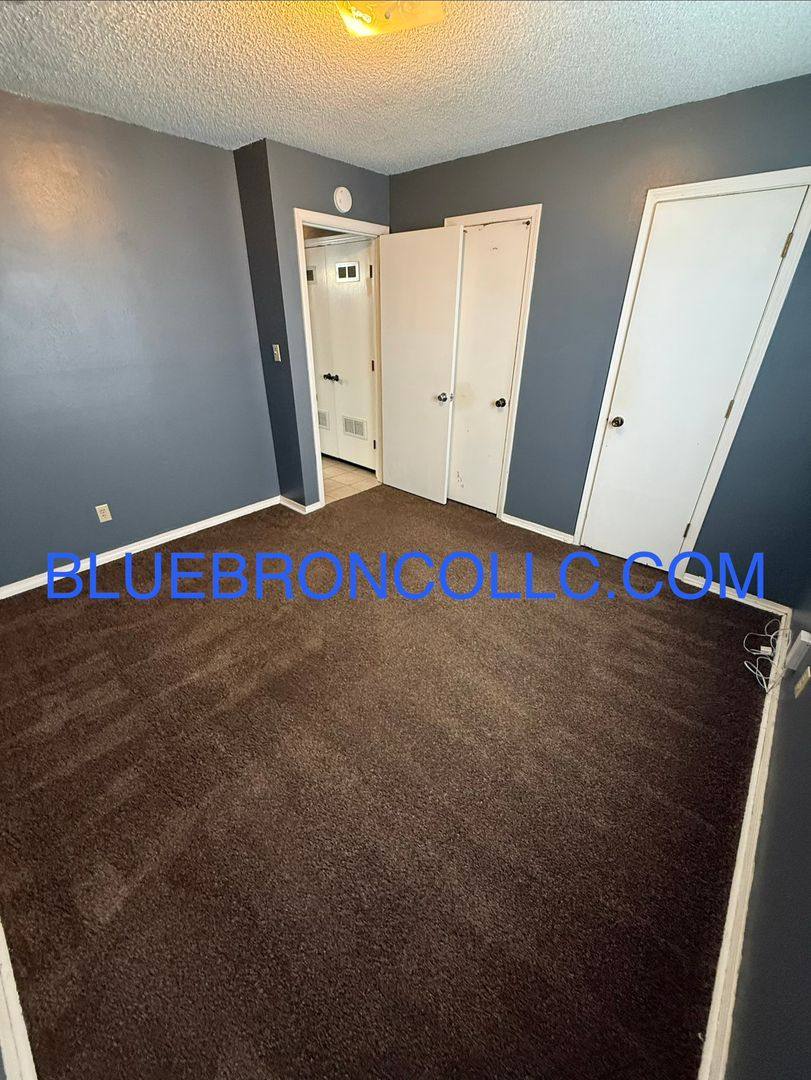 Apartment for rent at 203 Sky Vue Dr, Raymore, MO 64083