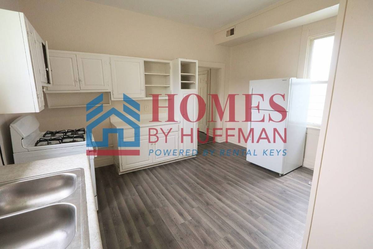 House for rent at 1013 N Garvin St, Evansville, IN 47711