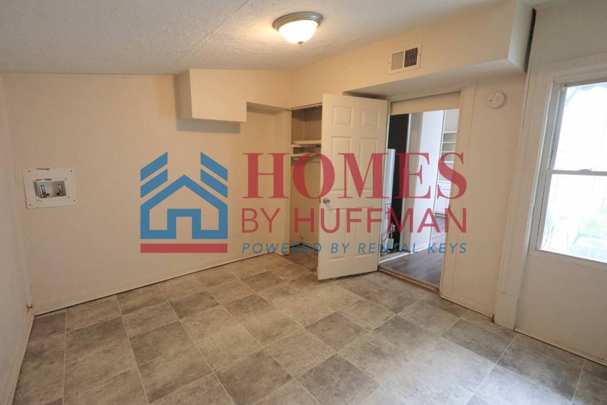 House for rent at 1013 N Garvin St, Evansville, IN 47711