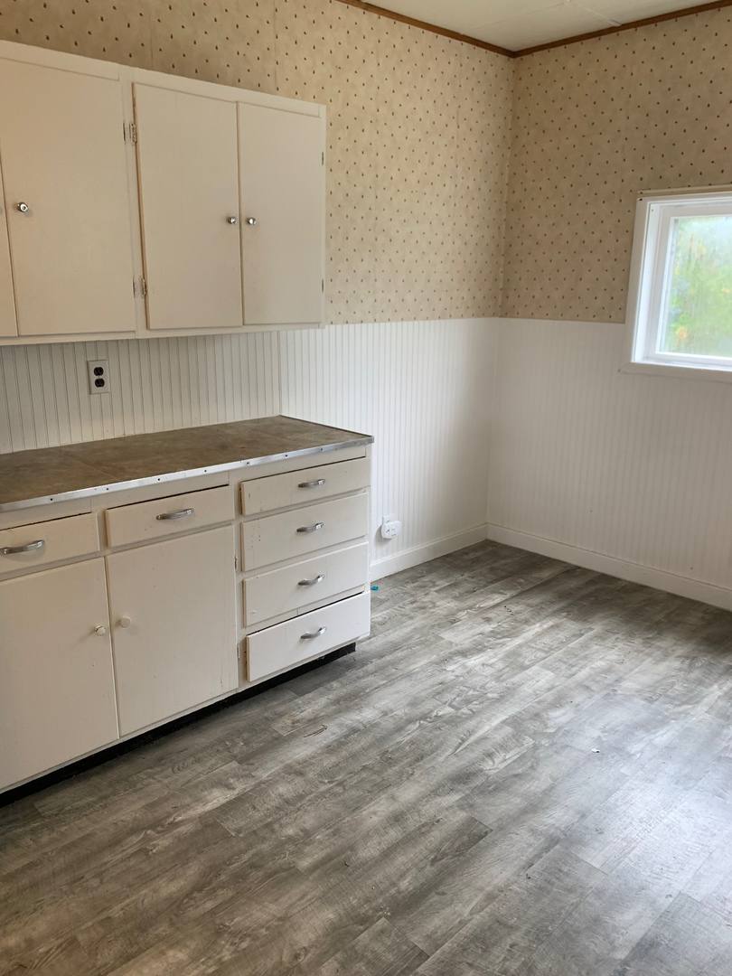 Apartment for rent at 306 W 9th Ave, Ellensburg, WA 98926