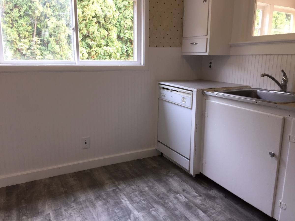 Apartment for rent at 306 W 9th Ave, Ellensburg, WA 98926