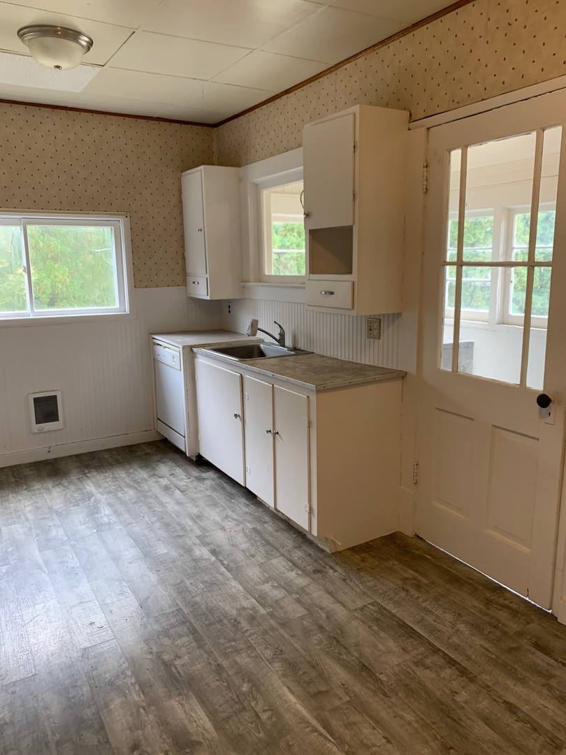 Apartment for rent at 306 W 9th Ave, Ellensburg, WA 98926