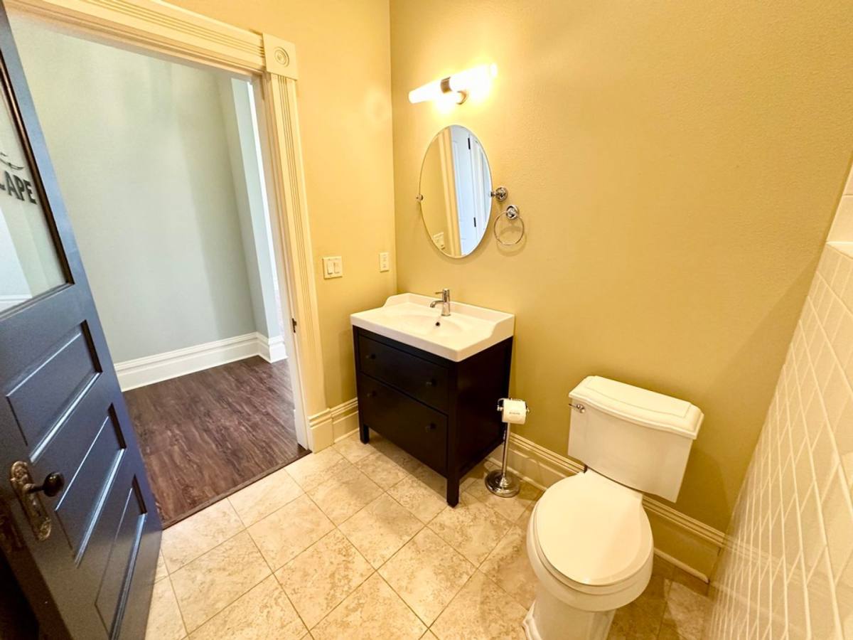 Apartment for rent at 307 N Pearl St, Ellensburg, WA 98926