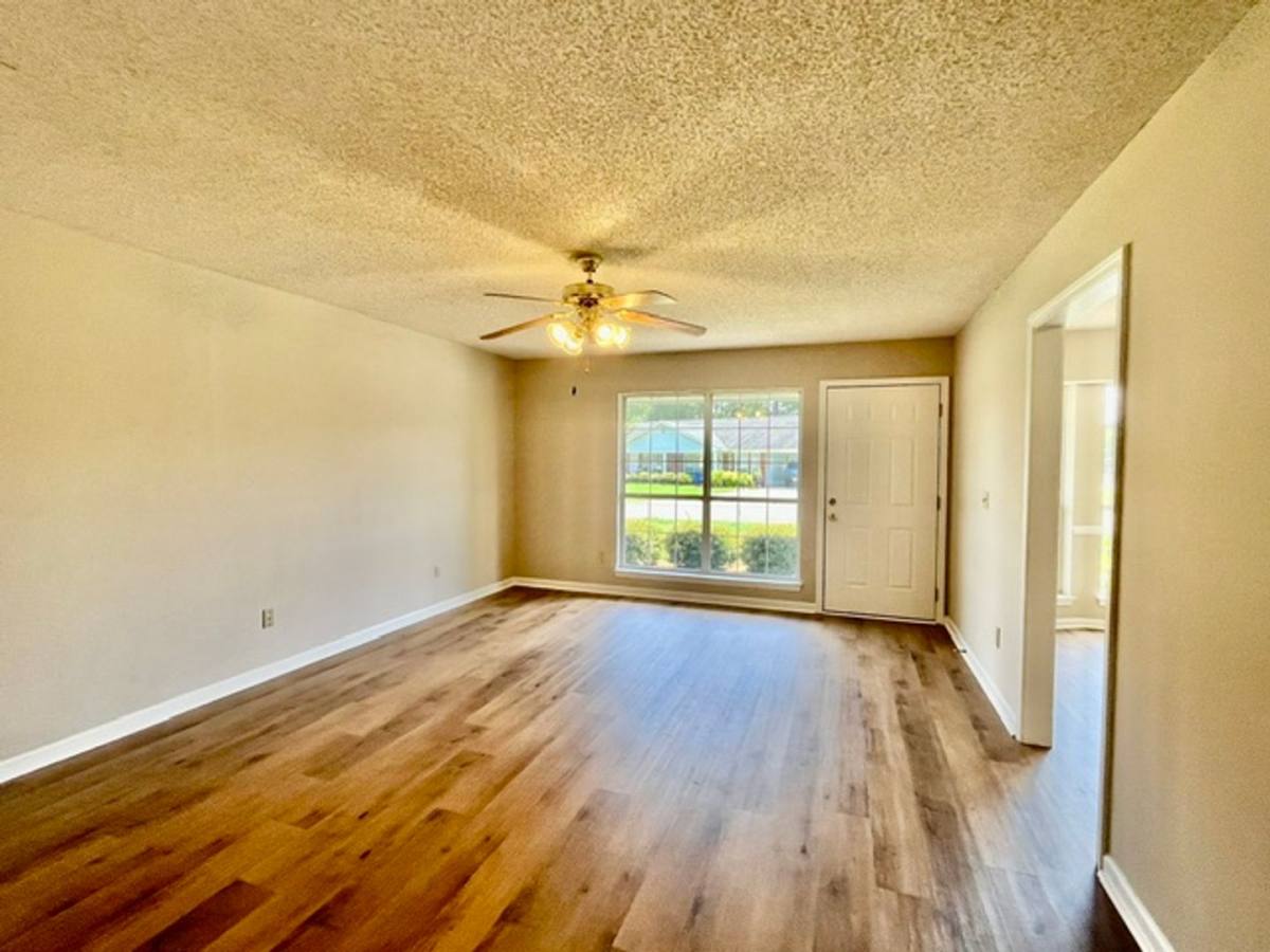 Apartment for rent at 9-11 Cornerstone Dr, Rome, GA 30165
