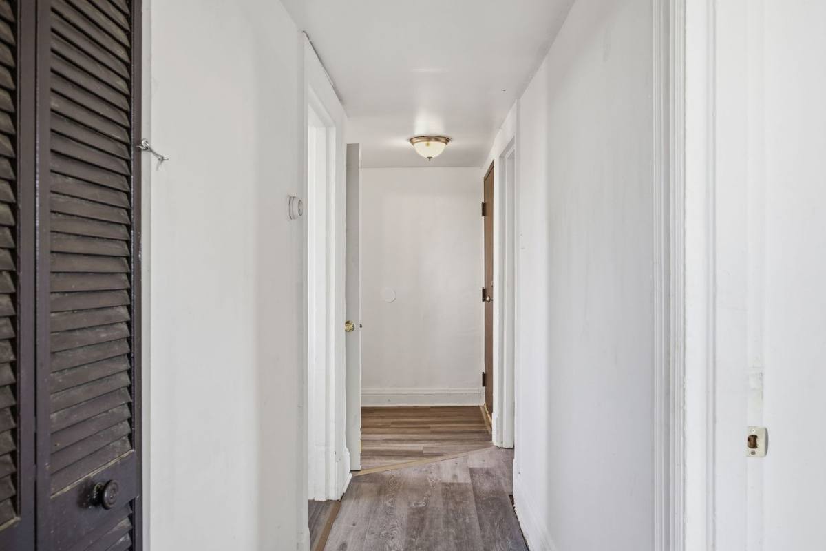 Apartment for rent at 805-807 Bayonne Ave, Pittsburgh, PA 15216