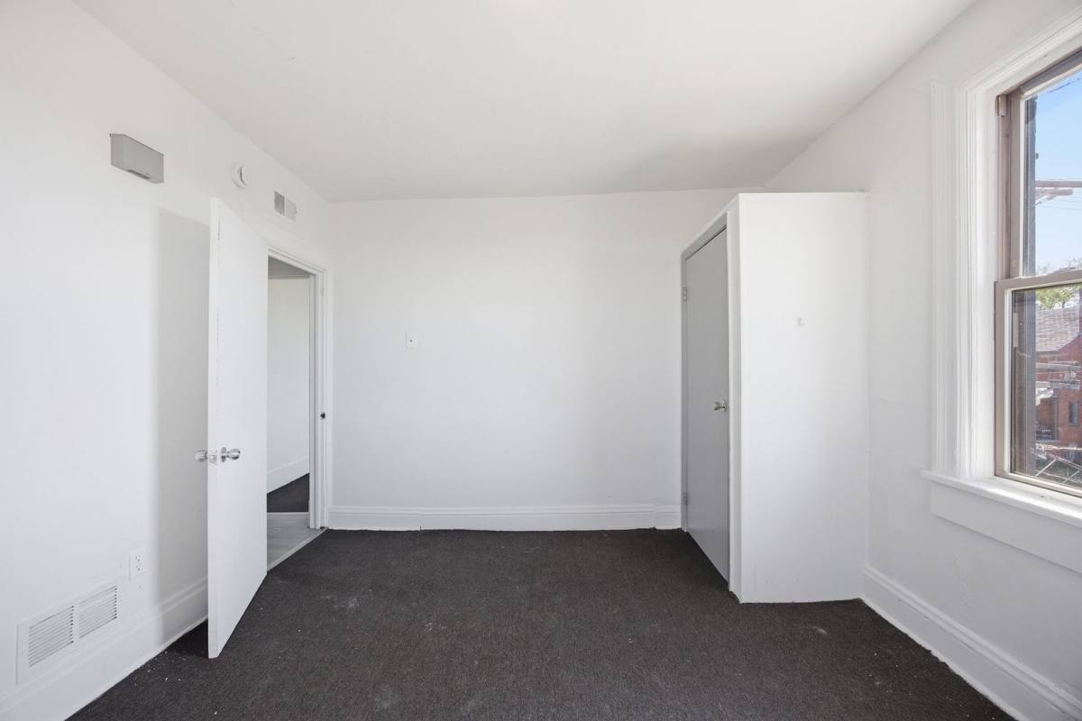 Apartment for rent at 805-807 Bayonne Ave, Pittsburgh, PA 15216