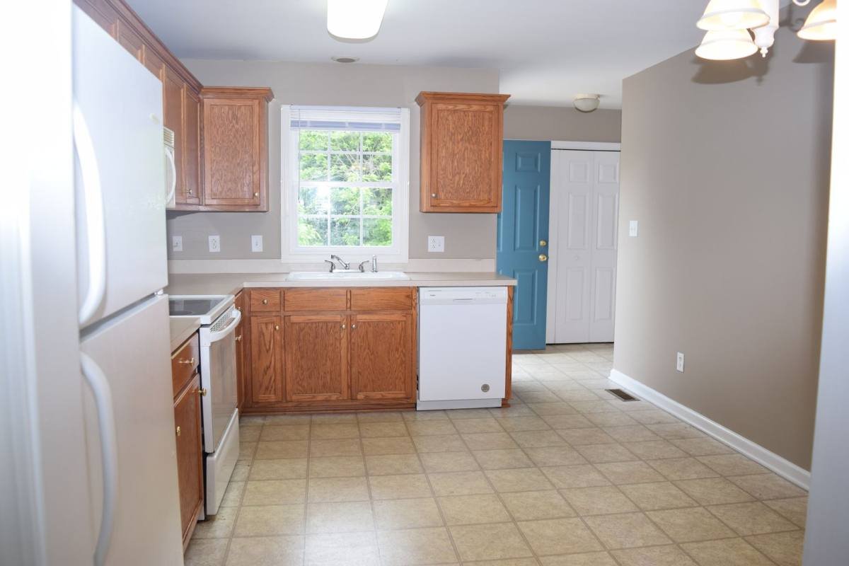 Apartment for rent at 2820-A B 12th Ave SW, Hickory, NC 28602