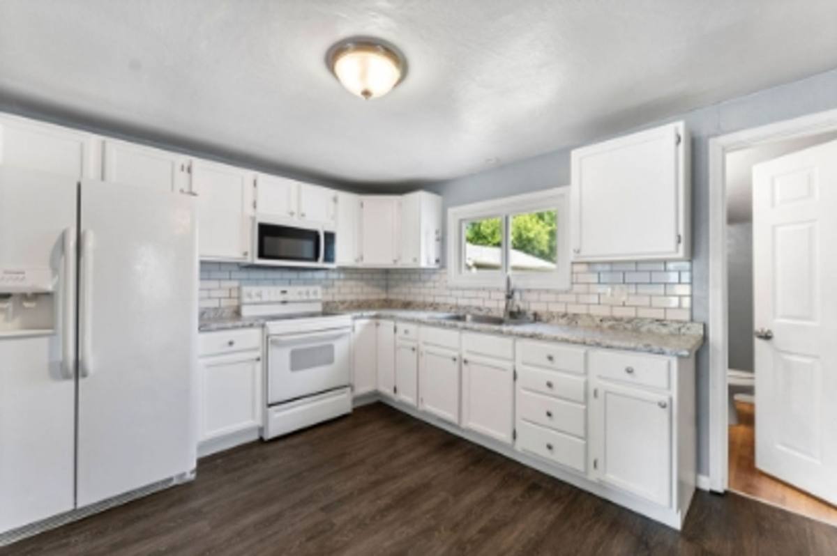 House for rent at 163 Plummer Ave, Neenah, WI 54956