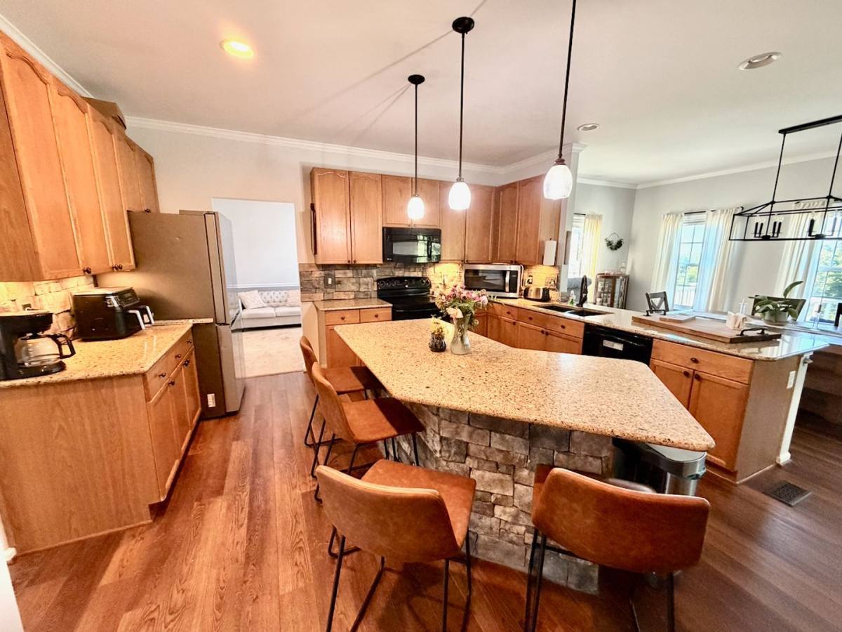 House for rent at 8774 Diehls Wood Rd, Saint Thomas, PA 17252