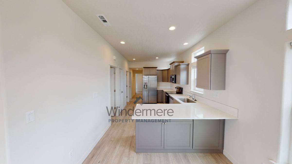 Apartment for rent at 241-279 Avery St, Walla Walla, WA 99362