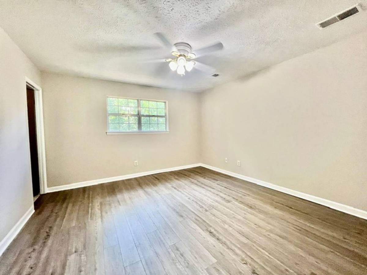 Apartment for rent at 8 Fountain Square, Rome, GA 30165