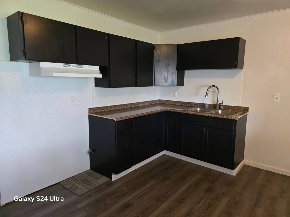 House for rent at 1143 St Rose Lane, East Saint Louis, IL 62206