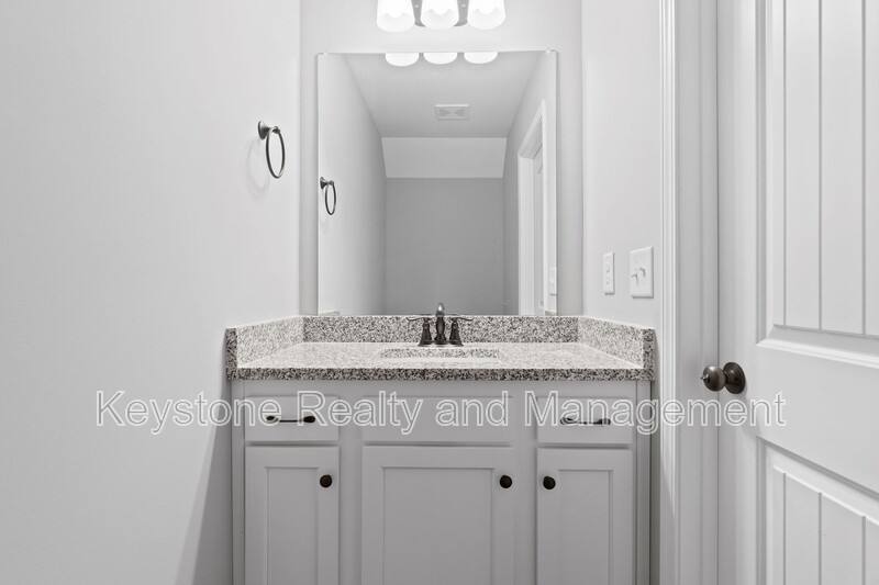 Townhouse for rent at 580 Heritage Pointe Dr, Clarksville, TN 37042
