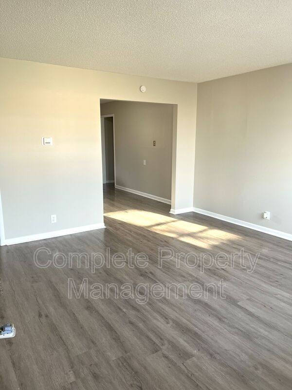 Apartment for rent at 1108 Hall St, Birmingham, AL 35217