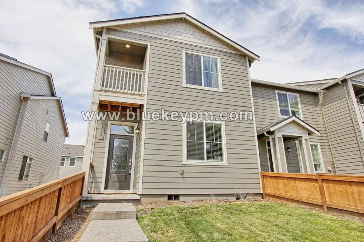 House for rent at 7104 NE 155th Place, Vancouver, WA 98682