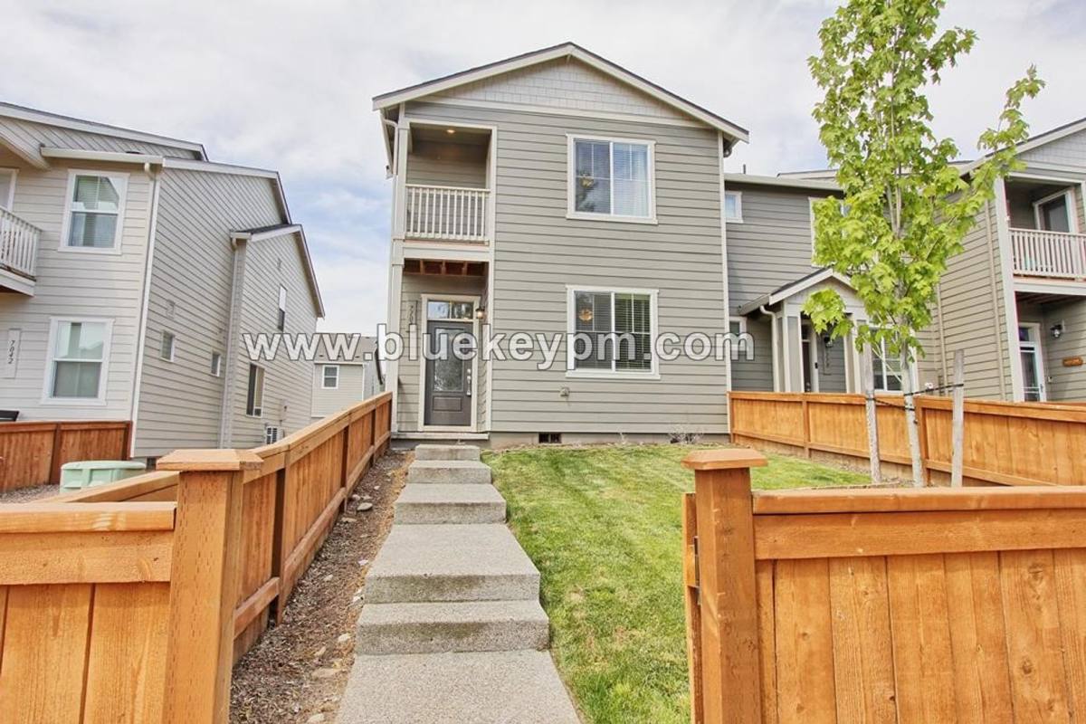House for rent at 7104 NE 155th Place, Vancouver, WA 98682