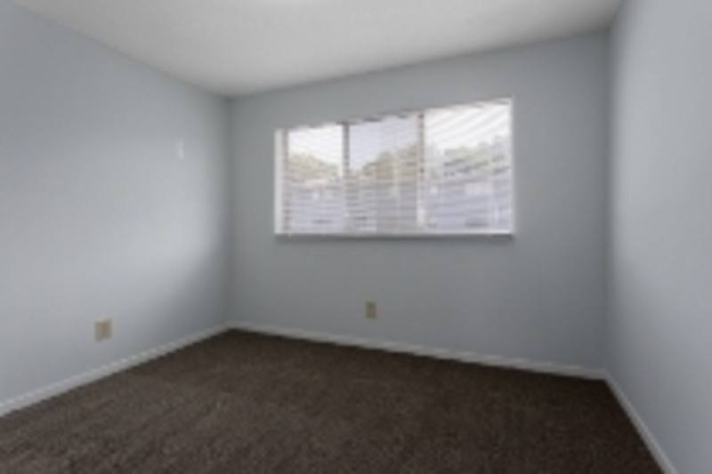 Apartment for rent at 8704 Wornall Rd, Kansas City, MO 64114
