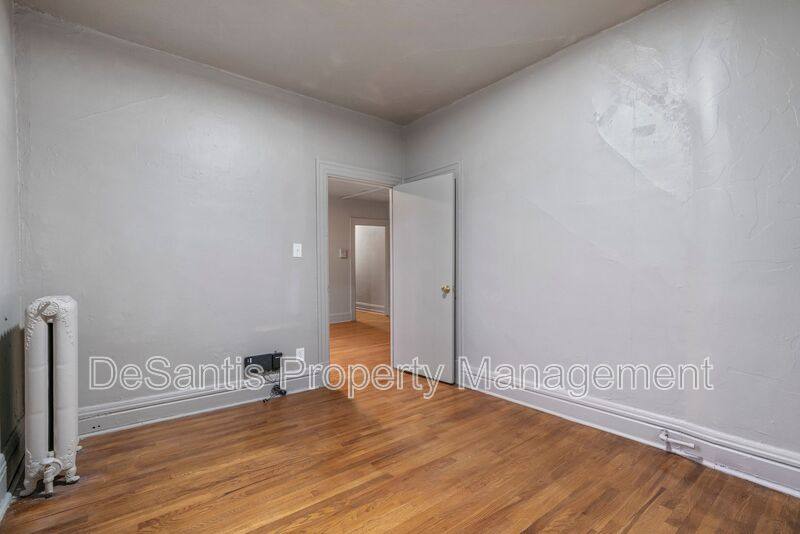 Apartment for rent at 512 S Millvale Ave, Pittsburgh, PA 15224
