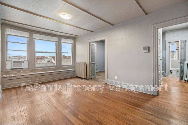 Apartment for rent at 512 S Millvale Ave, Pittsburgh, PA 15224
