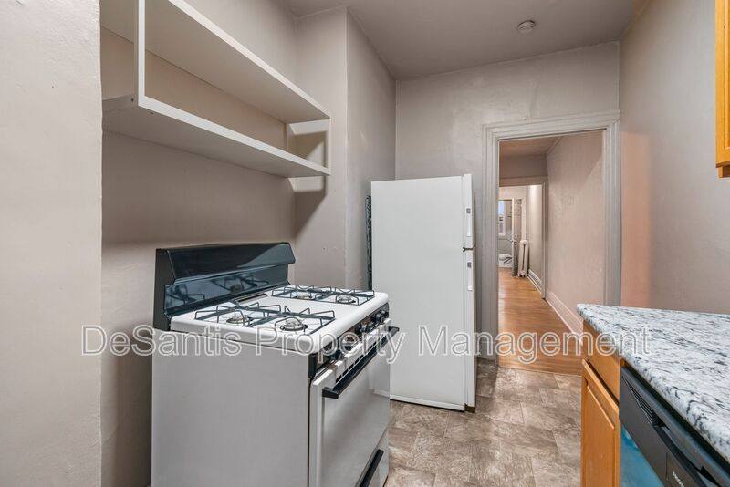 Apartment for rent at 512 S Millvale Ave, Pittsburgh, PA 15224