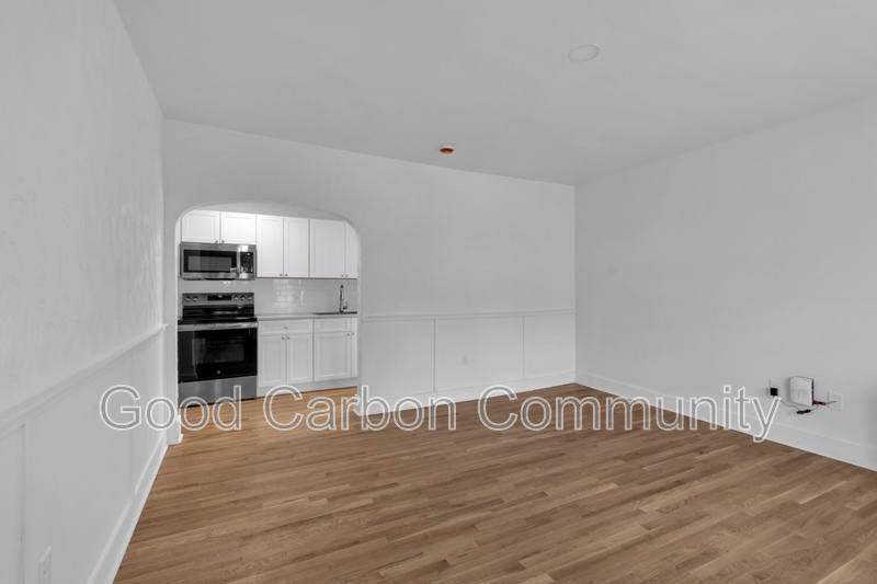 Apartment for rent at 213 Summer St, Buffalo, NY 14222