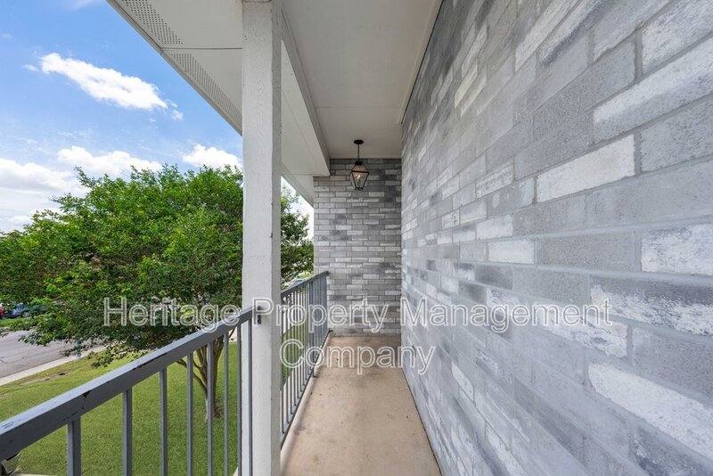 Apartment for rent at 518 Dukeway Dr #1, Universal City, TX 78148