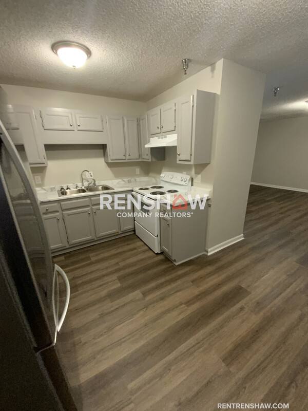 Apartment for rent at 900 S College St, Trenton, TN 38382