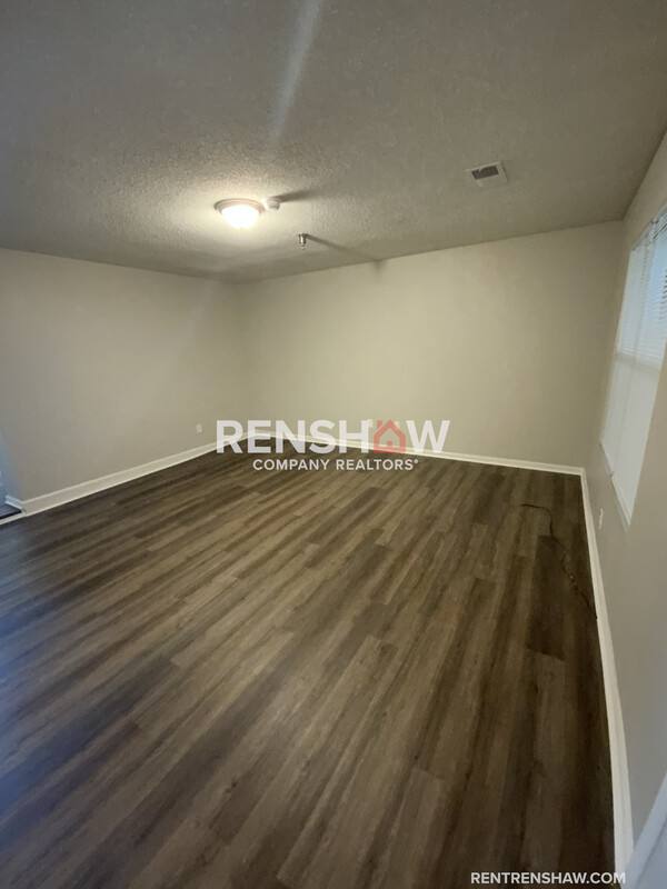 Apartment for rent at 900 S College St, Trenton, TN 38382