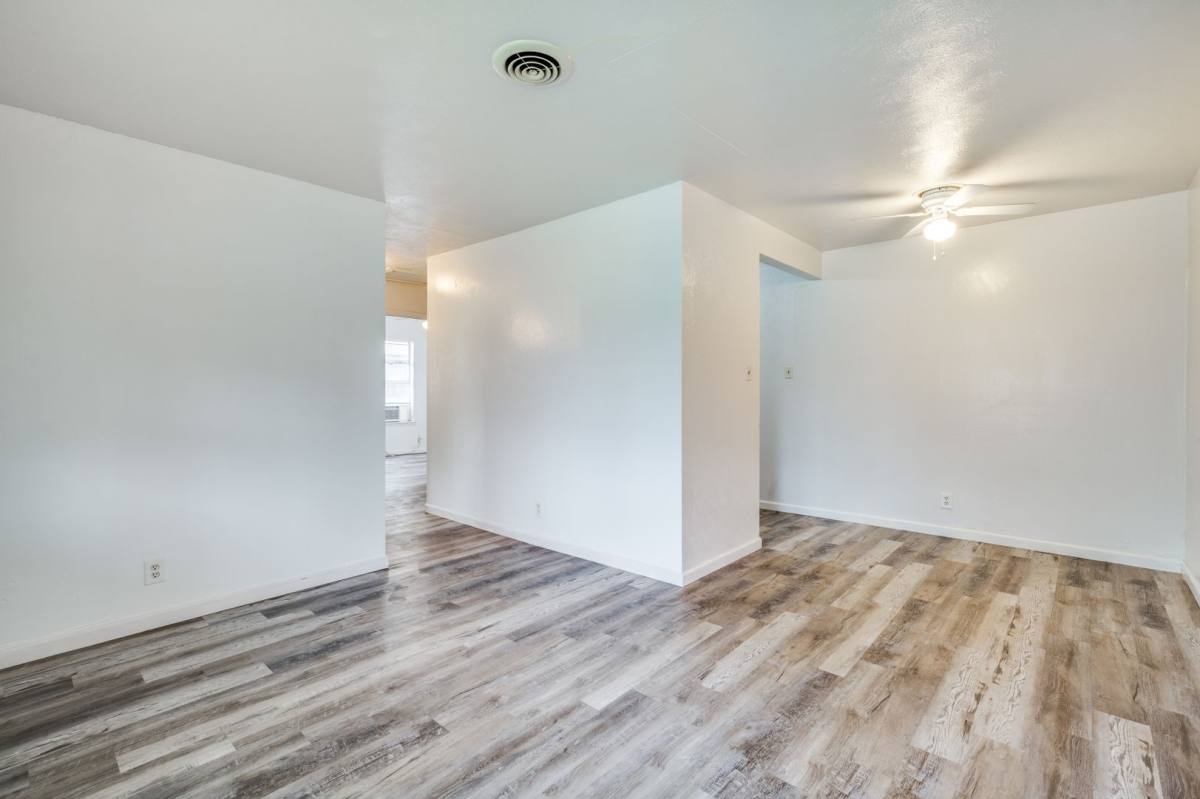 House for rent at 808 E 5th St, Irving, TX 75060
