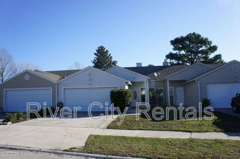 House for rent at 849 Candleknoll Lane, Jacksonville, FL 32225
