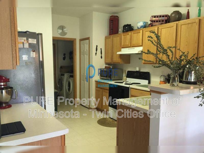 Townhouse for rent at 15316 Flower Way, Saint Paul, MN 55124