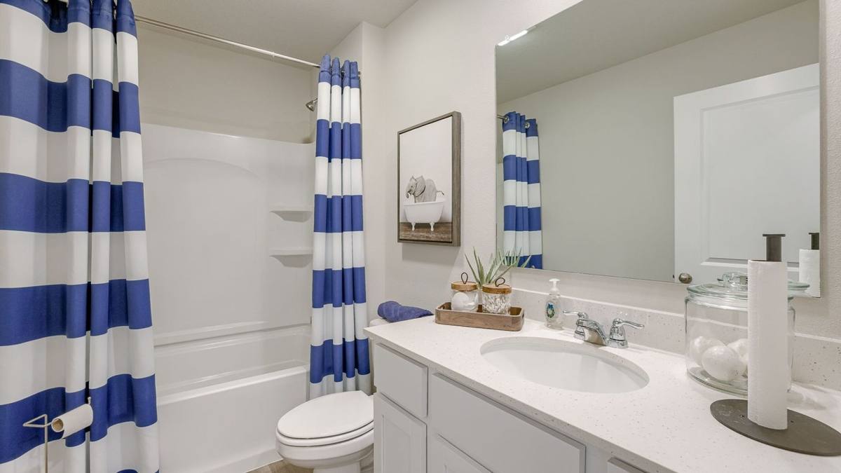 House for rent at 16510 Clay St, Bennington, NE 68007
