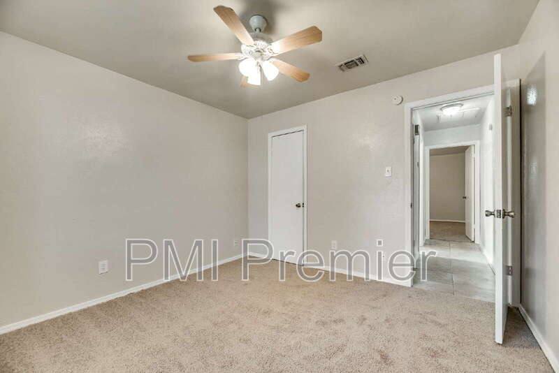 House for rent at 8113 Starnes Rd, North Richland Hills, TX 76182